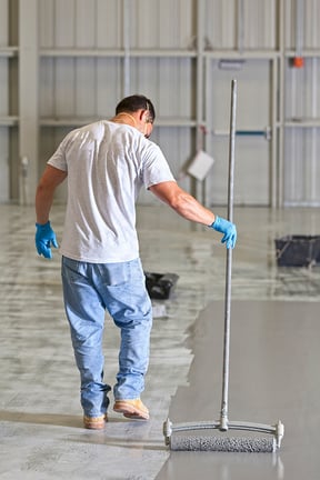 TWO-COMPONENT water-based 100% epoxy floor coating